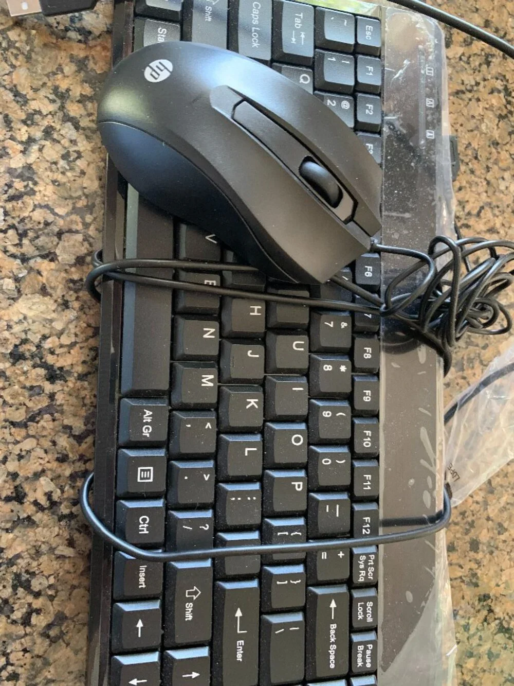 Perixx PERIBOARD-409U USB Mini Keyboard, Black, US English Layout + HP Mouse